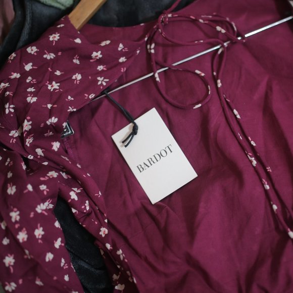 NWT Bardot & Revolve Burgundy Floral Open Back Midi Dress. - Picture 7 of 14
